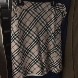 Burberry signature plaid ladies size 4 skirt